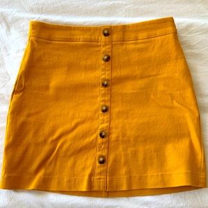 Mustard skirt